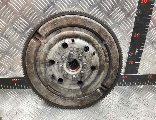 Маховик Opel Astra H 2004-2007  Opel Astra Astra H 2004-2007