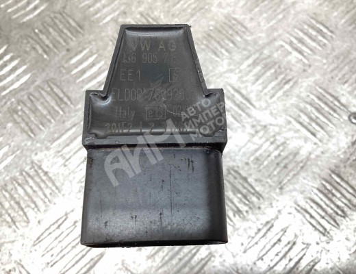 Катушка зажигания Volkswagen Golf IV (1J) 1997-2004  Volkswagen Golf Golf IV (1J) 1997-2004