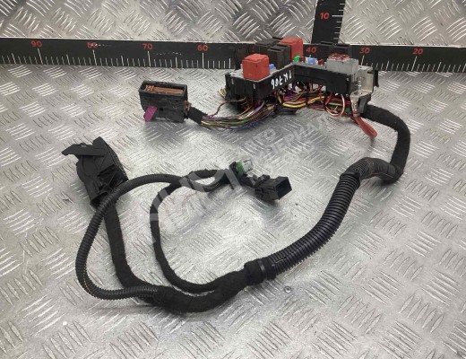 Блок предохранителей Opel Corsa D 2006-2010  Opel Corsa Corsa D 2006-2010