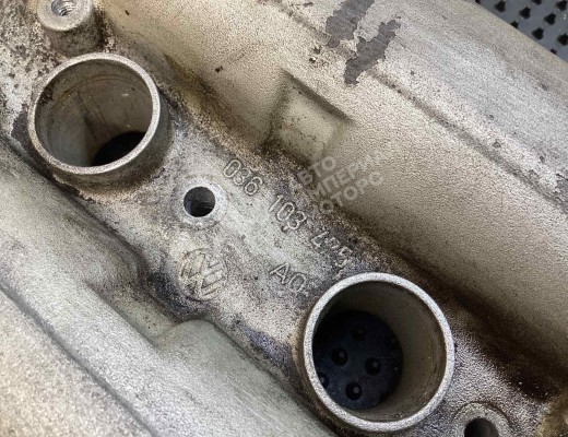 Постель распредвала (бугель) Volkswagen Golf IV (1J) 1997-2004  Volkswagen Golf Golf IV (1J) 1997-2004