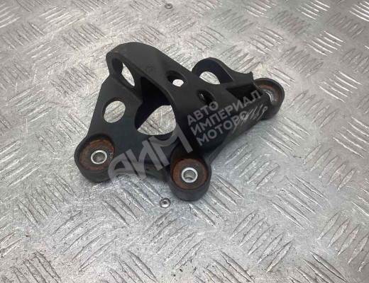 Кронштейн КПП Skoda Fabia II (5J) 2007-2014  Skoda Fabia Fabia II (5J) 2007-2014
