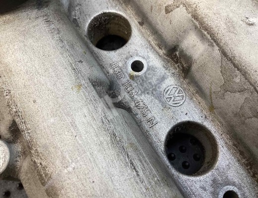Постель распредвала (бугель) Volkswagen Golf IV (1J) 1997-2004  Volkswagen Golf Golf IV (1J) 1997-2004