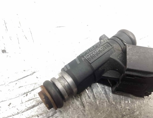 Форсунка Fiat G. Punto (199) 2005-2011  Fiat Grande Punto G. Punto (199) 2005-2011