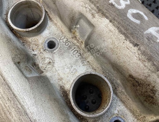 Постель распредвала (бугель) Volkswagen Golf IV (1J) 1997-2004  Volkswagen Golf Golf IV (1J) 1997-2004