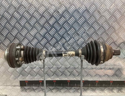 Полуось передняя левая (приводной вал, ШРУС) Volkswagen Passat B6 (3C) 2005-2010  Volkswagen Passat Passat B6 (3C) 2005-2010