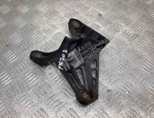 Кронштейн крепления троса КПП Skoda Octavia A5 (1Z) 2004-2008  Skoda Octavia Octavia A5 (1Z) 2004-2008