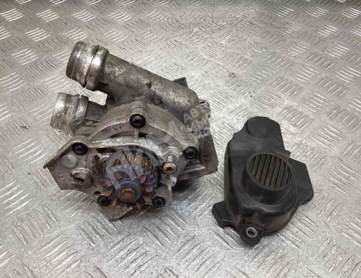 Помпа Skoda Octavia A5 (1Z) 2004-2008  Skoda Octavia Octavia A5 (1Z) 2004-2008
