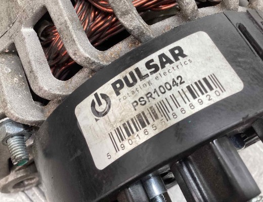 Генератор Opel Astra H 2004-2007  Opel Astra Astra H 2004-2007
