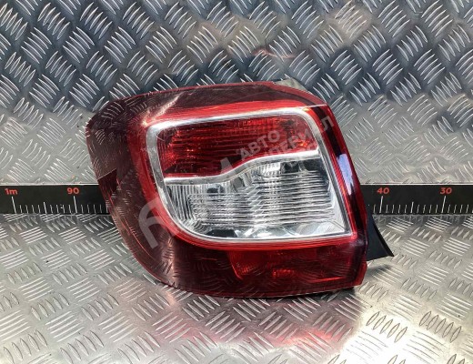 Фонарь задний левый Dacia Sandero II (B52) 2013-2020  Dacia Sandero Sandero II (B52) 2013-2020