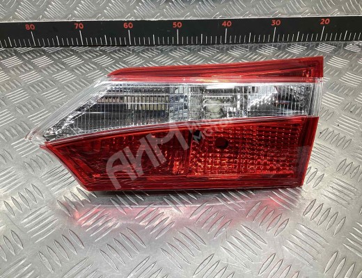 Фонарь крышки багажника правый Toyota Corolla (E180) 2012 - 2016  Toyota Corolla Corolla (E180) 2012 - 2016