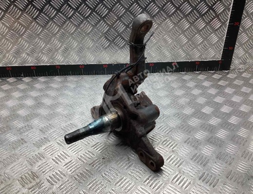 Цапфа передняя правая Mercedes Vario (W670) 1996-2013  Mercedes Vario Vario (W670) 1996-2013