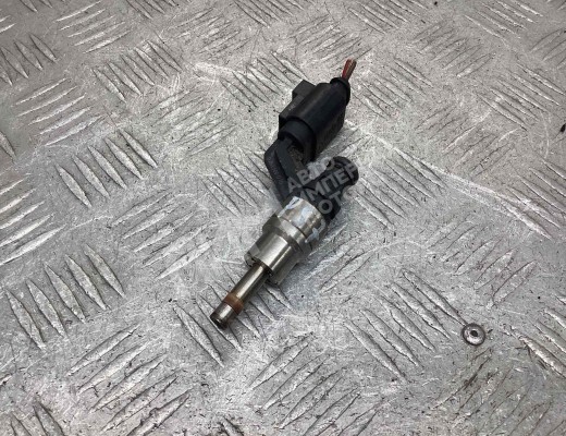 Форсунка Volkswagen Passat B6 (3C) 2005-2010  Volkswagen Passat Passat B6 (3C) 2005-2010