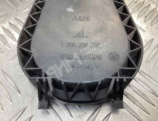 Крышка (заглушка) задняя фары правой Volkswagen Touran I (1T) 2003-2006  Volkswagen Touran Touran I (1T) 2003-2006