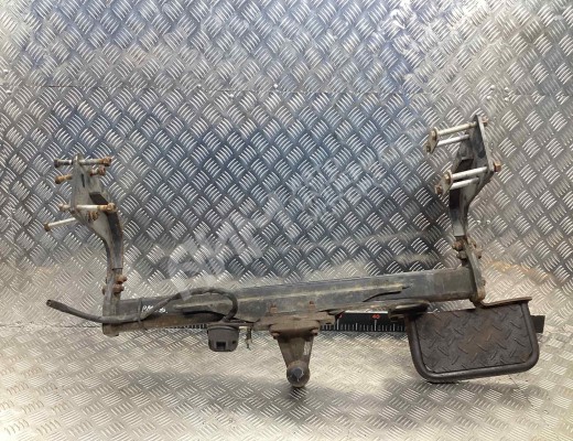 Прицепное устройство (фаркоп) Volkswagen Crafter I (2E) 2006-2016  Volkswagen Crafter Crafter I (2E) 2006-2016