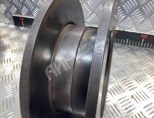 Диск тормозной задний Audi A4 B6 (8EC, 8E5) 2000-2004  Audi A4 A4 B6 (8EC, 8E5) 2000-2004