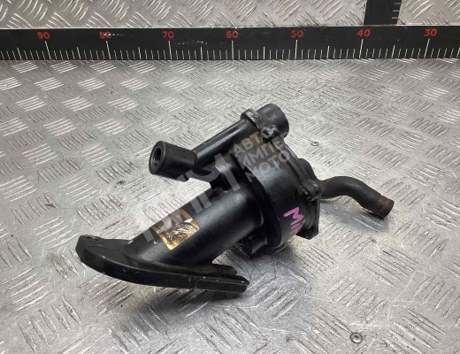 Насос вакуумный Ford Focus I 2001-2005 рестайлинг  Ford Focus Focus I 2001-2005 рестайлинг