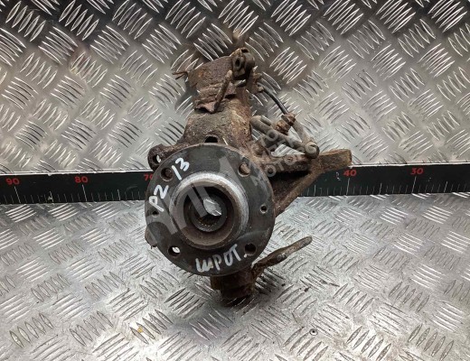 Ступица передняя левая Peugeot 306 1993-2003  Peugeot 306 306 1993-2003
