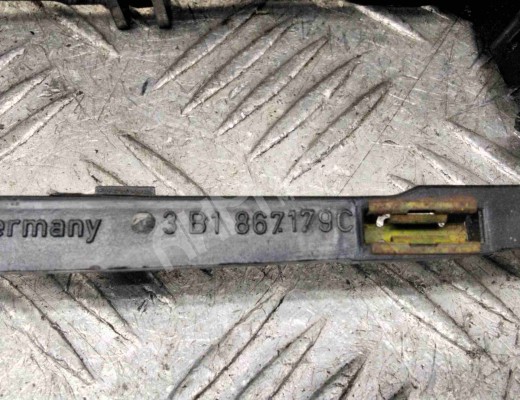 Ручка внутренняя передняя левая Skoda Superb I (3U) 2001-2008  Skoda Superb Superb I (3U) 2001-2008