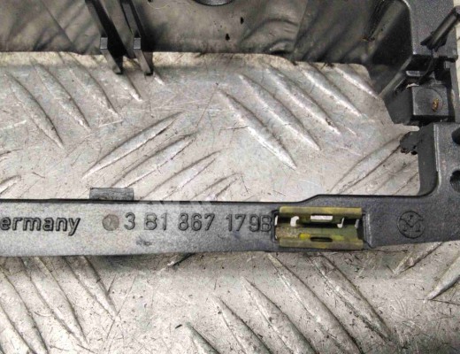 Ручка внутренняя передняя левая Skoda Octavia A4 Tour (1U) 1996-2010  Skoda Octavia Octavia A4 Tour (1U) 1996-2010
