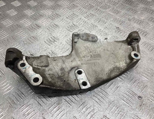 Кронштейн двигателя Renault Trafic II 2001-2014  Renault Trafic Trafic II 2001-2014