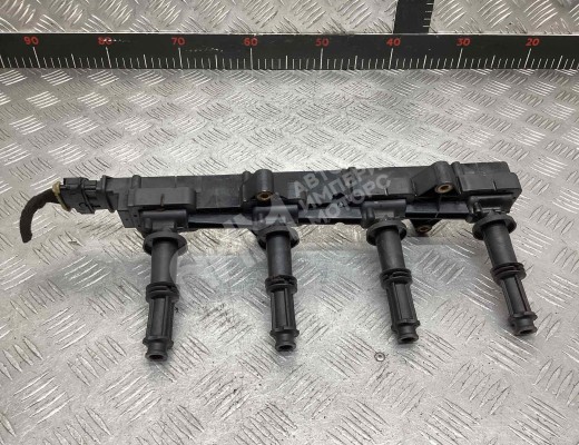 Катушка зажигания Opel Vectra C 2002-2005  Opel Vectra Vectra C 2002-2005