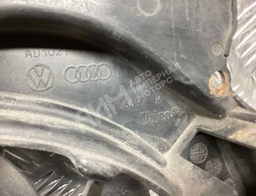 Диффузор вентилятора Audi A4 B7 (8EC, 8ED) 2004-2008  Audi A4 A4 B7 (8EC, 8ED) 2004-2008