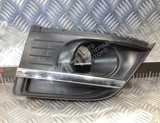 Заглушка (решетка) в бампер передний Citroen C4 Picasso (UD) 2006-2013  Citroen C4 Picasso C4 Picasso (UD) 2006-2013