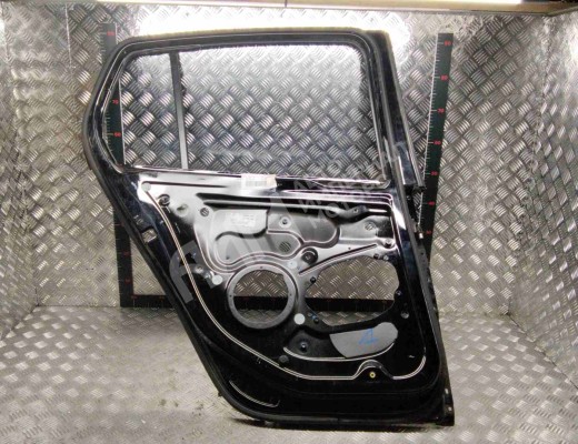 Рамка двери задней левой Volkswagen Golf V (1K) 2004-2009  Volkswagen Golf Golf V (1K) 2004-2009