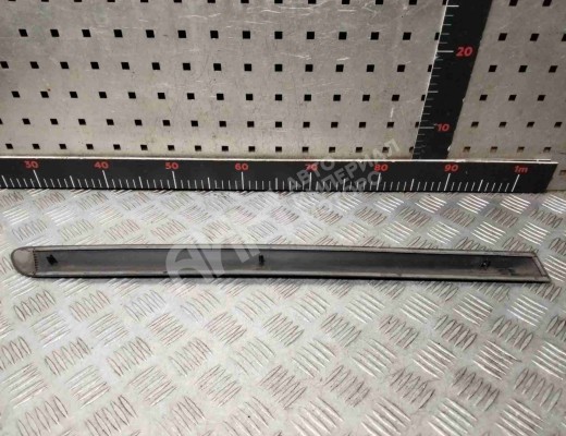 Молдинг двери задней левой Volkswagen Golf V (1K) 2004-2009  Volkswagen Golf Golf V (1K) 2004-2009