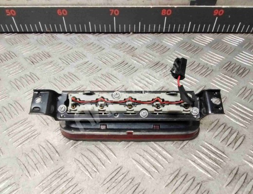 Стоп-сигнал Kia Sorento I (JC/BL) 2006-2009 рестайлинг  Kia Sorento Sorento I (JC/BL) 2006-2009 рестайлинг