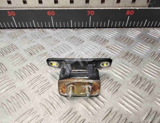 Петля крышки багажника Kia Sorento I (JC/BL) 2006-2009 рестайлинг  Kia Sorento Sorento I (JC/BL) 2006-2009 рестайлинг