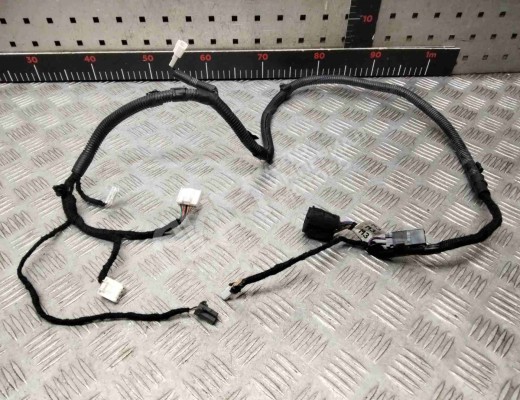 Проводка крышки багажника Chevrolet Captiva I (C100) 2006-2011  Chevrolet Captiva Captiva I (C100) 2006-2011