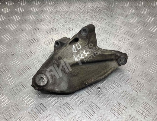 Кронштейн двигателя Volkswagen Crafter I (2E) 2006-2016  Volkswagen Crafter Crafter I (2E) 2006-2016