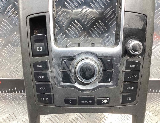 Консоль салона (кулисная часть) Audi A6 C6 (4F) 2004-2008  Audi A6 A6 C6 (4F) 2004-2008