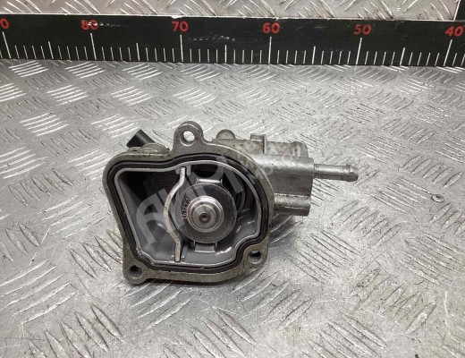 Корпус термостата Mercedes E (W211) 2002-2006  Mercedes E E (W211) 2002-2006