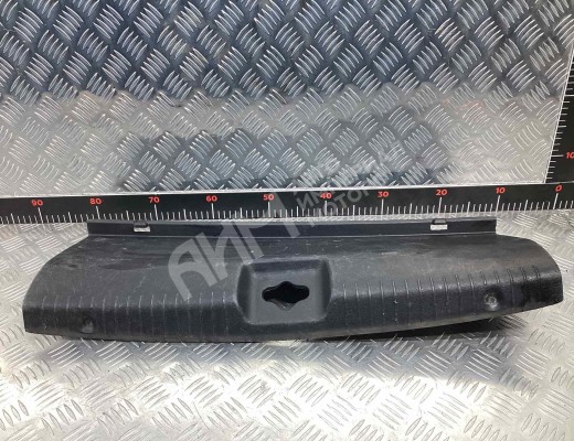 Накладка замка багажника Hyundai Accent II (LC) 1999-2013  Hyundai Accent Accent II (LC) 1999-2013
