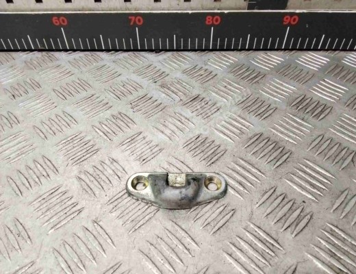 Ответная часть (скоба) замка двери Volkswagen Transporter T3 1980-1992  Volkswagen Transporter Transporter T3 1980-1992