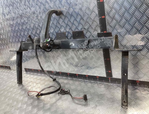 Прицепное устройство (фаркоп) Volkswagen Passat B6 (3C) 2005-2010  Volkswagen Passat Passat B6 (3C) 2005-2010