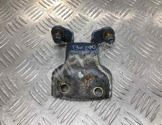 Петля двери передней правой Chevrolet Aveo I (T250) 2006-2012 рестайлинг  Chevrolet Aveo Aveo I (T250) 2006-2012 рестайлинг
