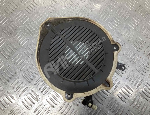 Динамик двери передней левой Audi A4 B6 (8EC, 8E5) 2000-2004  Audi A4 A4 B6 (8EC, 8E5) 2000-2004