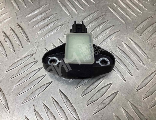 Датчик удара Volkswagen Passat B6 (3C) 2005-2010  Volkswagen Passat Passat B6 (3C) 2005-2010