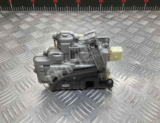 Замок двери передней левой Volkswagen Passat B6 (3C) 2005-2010  Volkswagen Passat Passat B6 (3C) 2005-2010