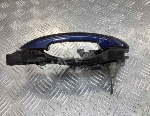 Ручка наружная передняя левая Volkswagen Passat B6 (3C) 2005-2010  Volkswagen Passat Passat B6 (3C) 2005-2010