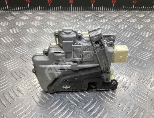 Замок двери передней левой Volkswagen Passat B6 (3C) 2005-2010  Volkswagen Passat Passat B6 (3C) 2005-2010