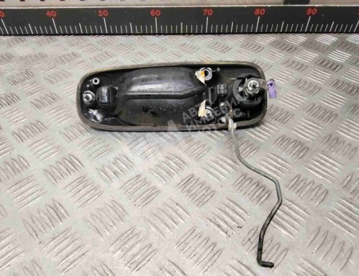 Ручка наружная передняя левая Chrysler Voyager IV (RG) 2001-2008  Chrysler Voyager Voyager IV (RG) 2001-2008