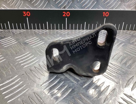 Кронштейн Volkswagen Caddy III (2K) 2004-2010  Volkswagen Caddy Caddy III (2K) 2004-2010