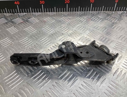 Ролик двери сдвижной Volkswagen Caddy III (2K) 2004-2010  Volkswagen Caddy Caddy III (2K) 2004-2010