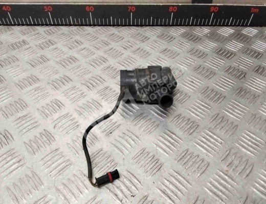 Насос антифриза дополнительный Audi A6 C5 (4B) 2001-2004 рестайлинг  Audi A6 A6 C5 (4B) 2001-2004 рестайлинг