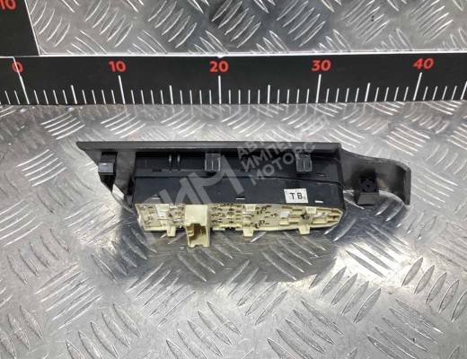 Блок управления стеклоподъемниками Chevrolet Aveo I (T250) 2006-2012 рестайлинг  Chevrolet Aveo Aveo I (T250) 2006-2012 рестайлинг