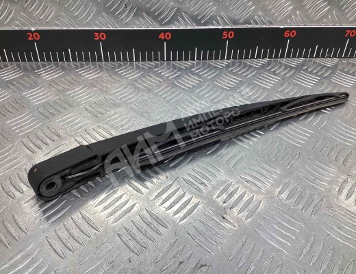 Щеткодержатель задний Opel Astra H 2004-2007  Opel Astra Astra H 2004-2007